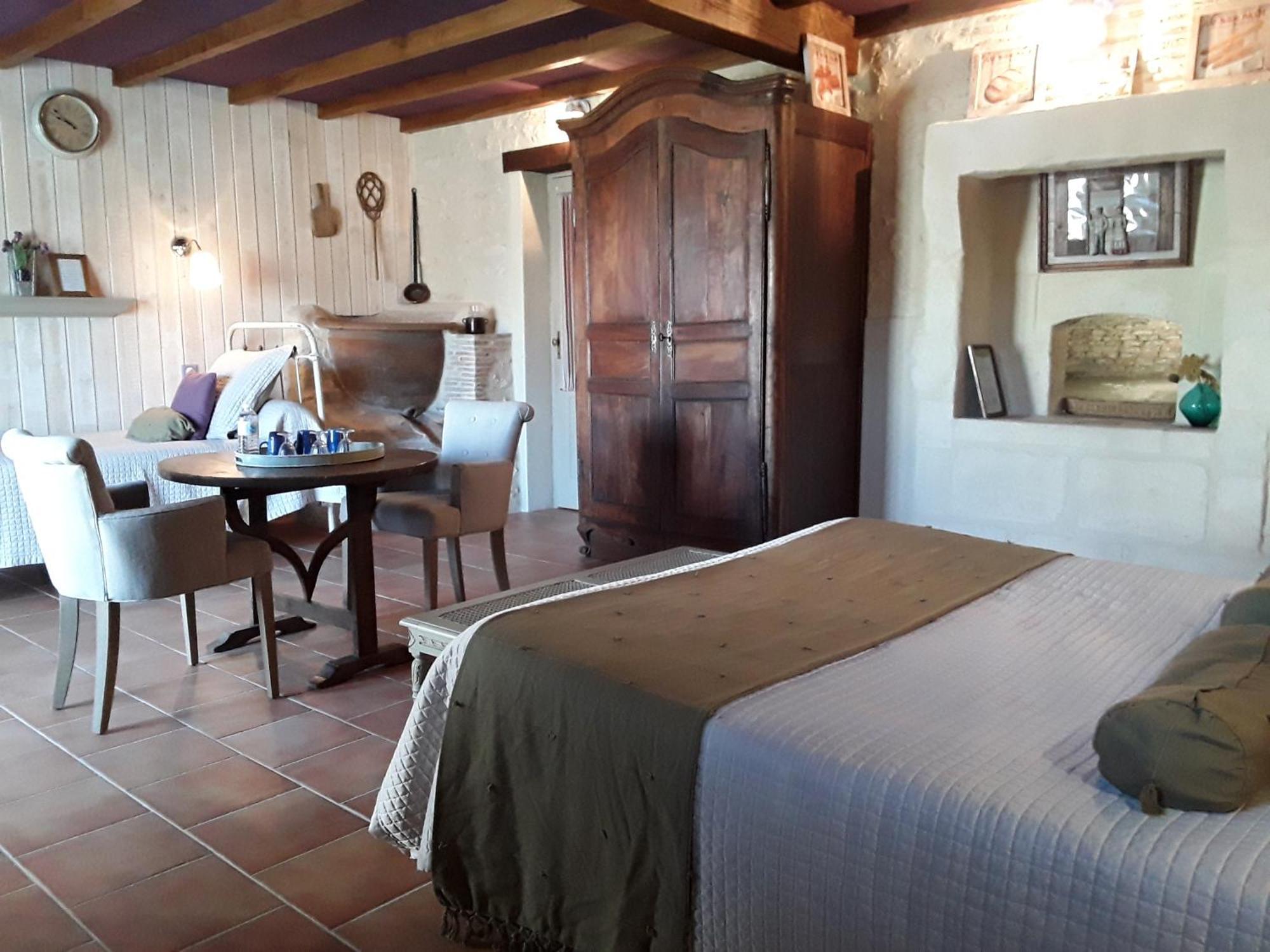 Domaine Les Galards Bed and Breakfast Le Garde Eksteriør billede
